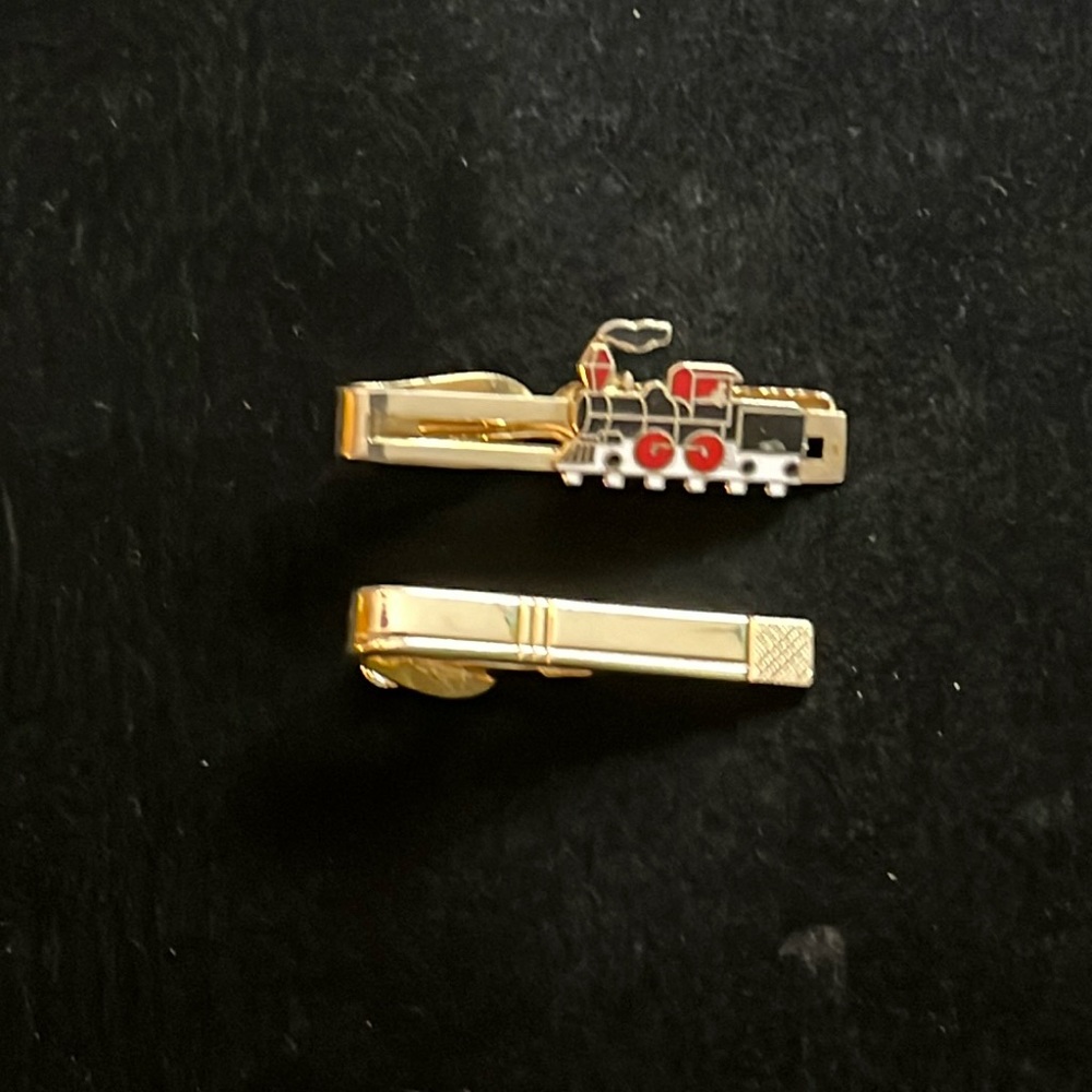 Shields Lot Of Two Tie Clips Gold Tone